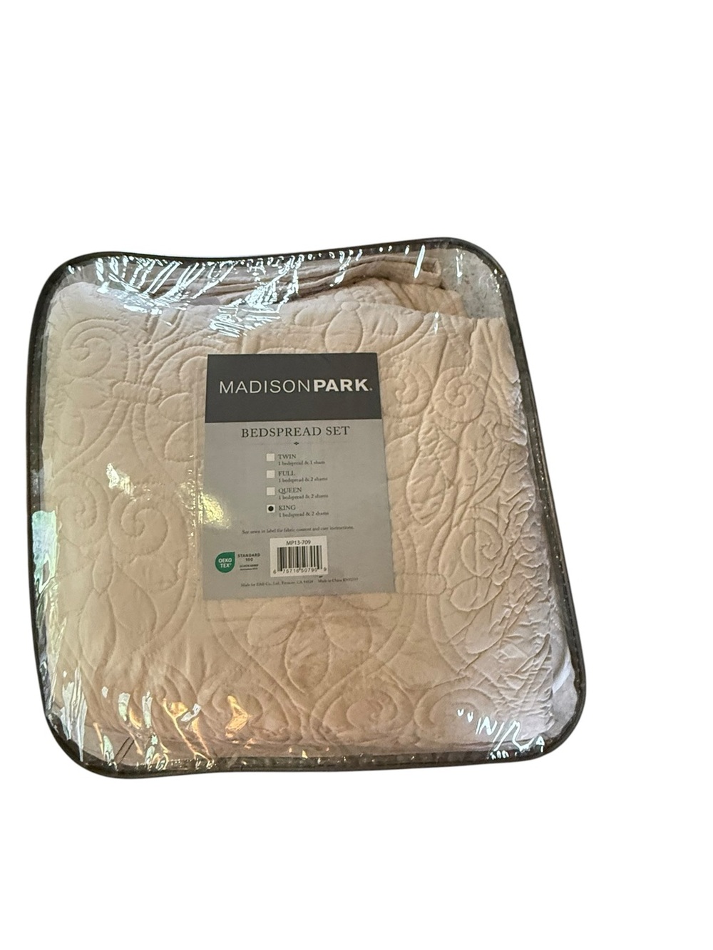 Madison Park King 3 Piece Cream Quilted Bedspread Set NWT